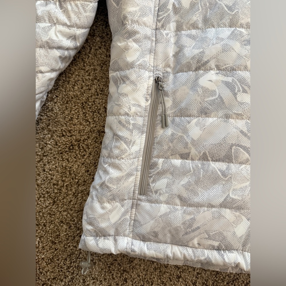 New Balance Jacket - Picture 5 of 12